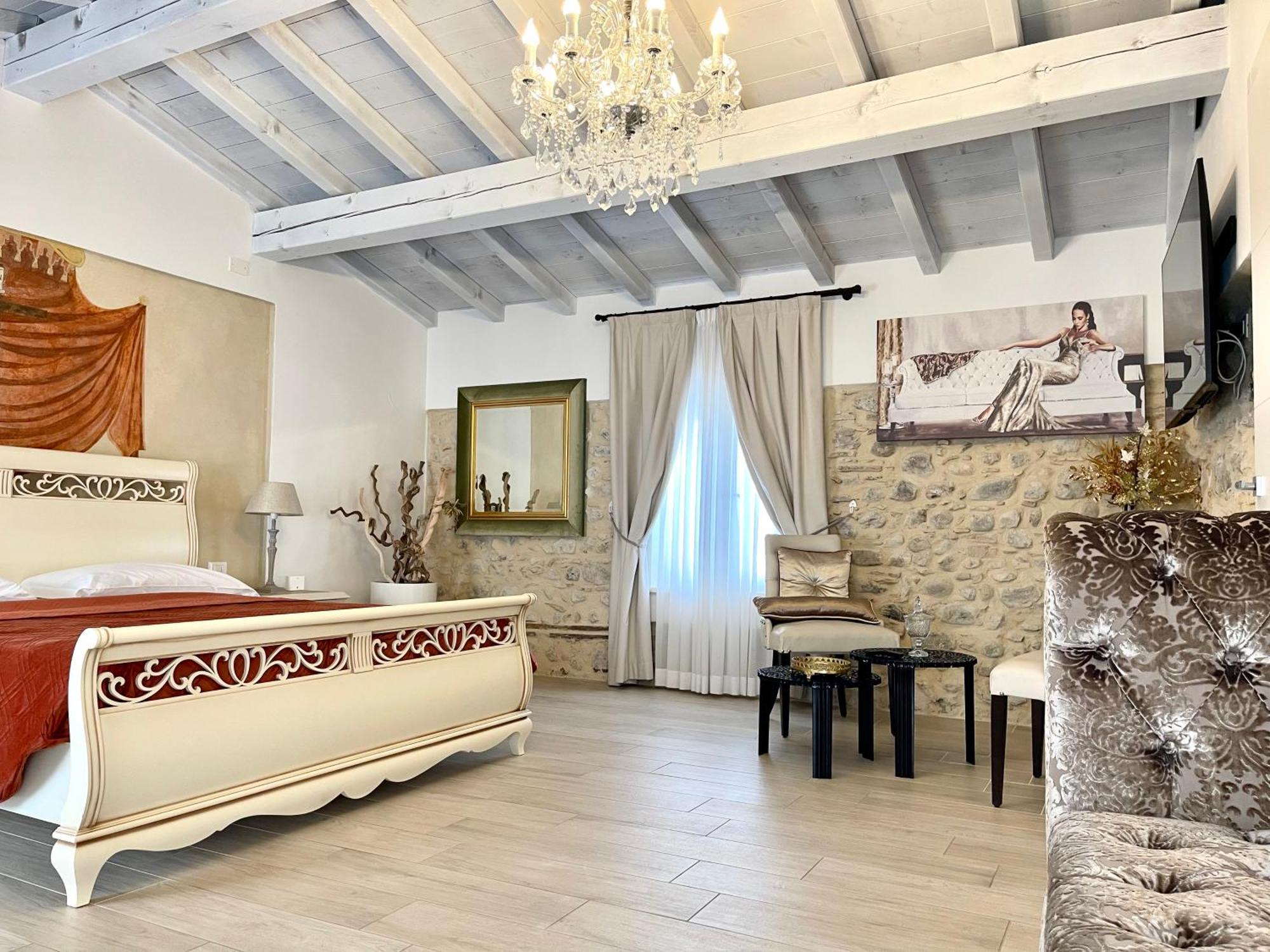 פסקיארה דל גארדה Dimora Di Charme Rooms & Apartments מראה חיצוני תמונה