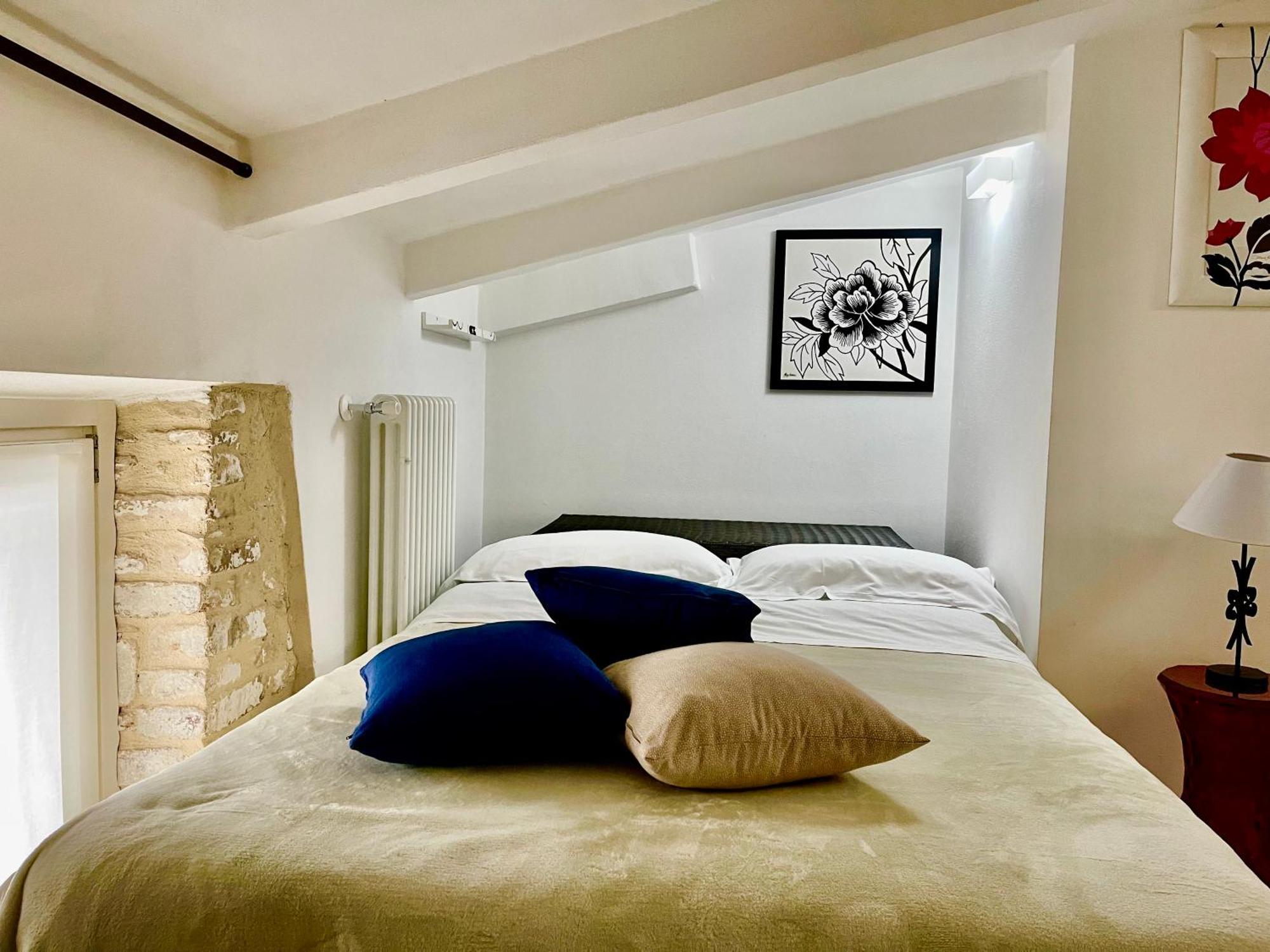 פסקיארה דל גארדה Dimora Di Charme Rooms & Apartments מראה חיצוני תמונה