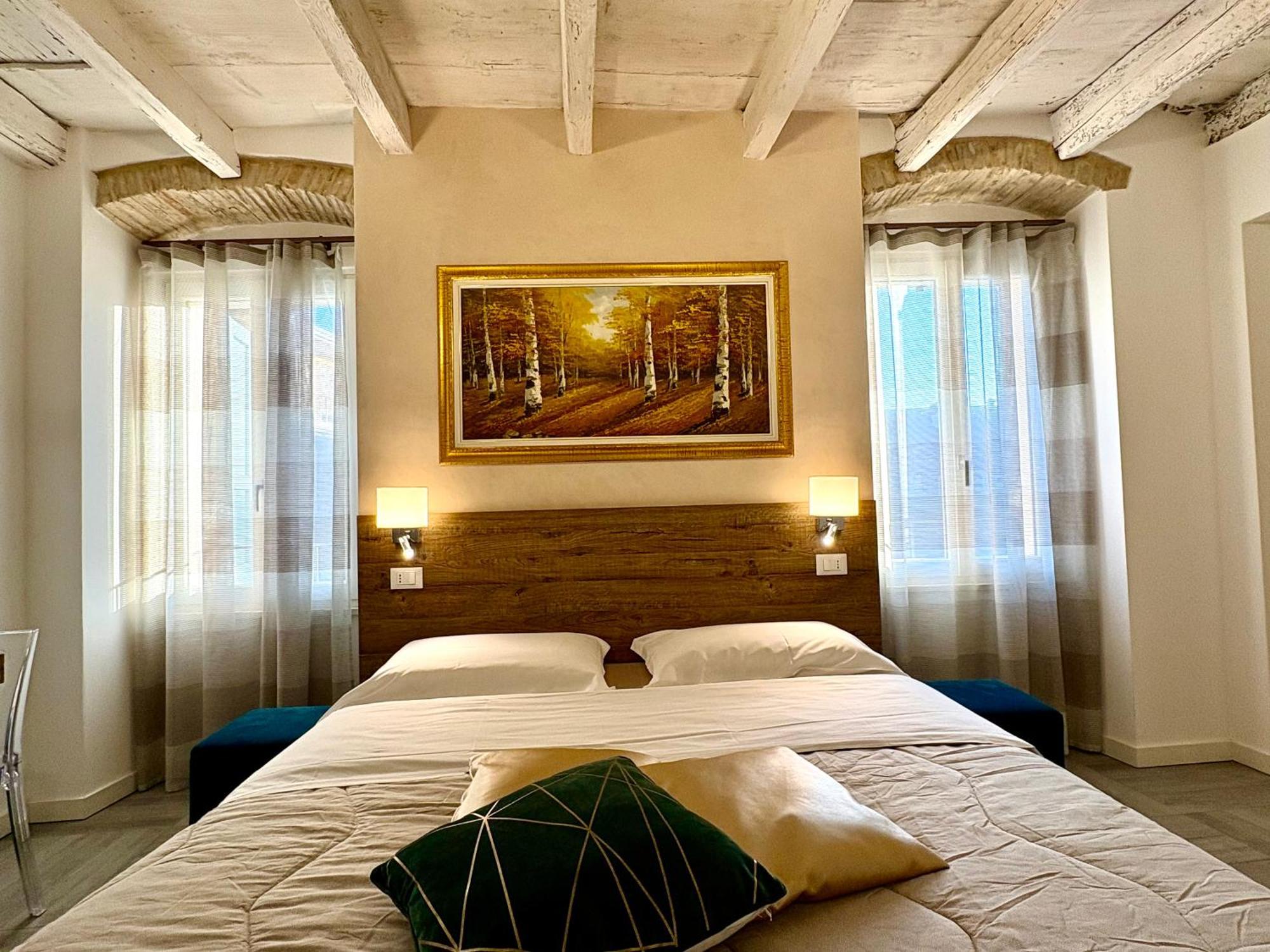 פסקיארה דל גארדה Dimora Di Charme Rooms & Apartments מראה חיצוני תמונה